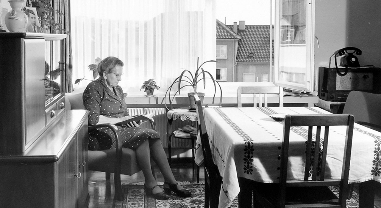 Einblick in das Wohnen der 1950-er Jahre. Bild: SAW