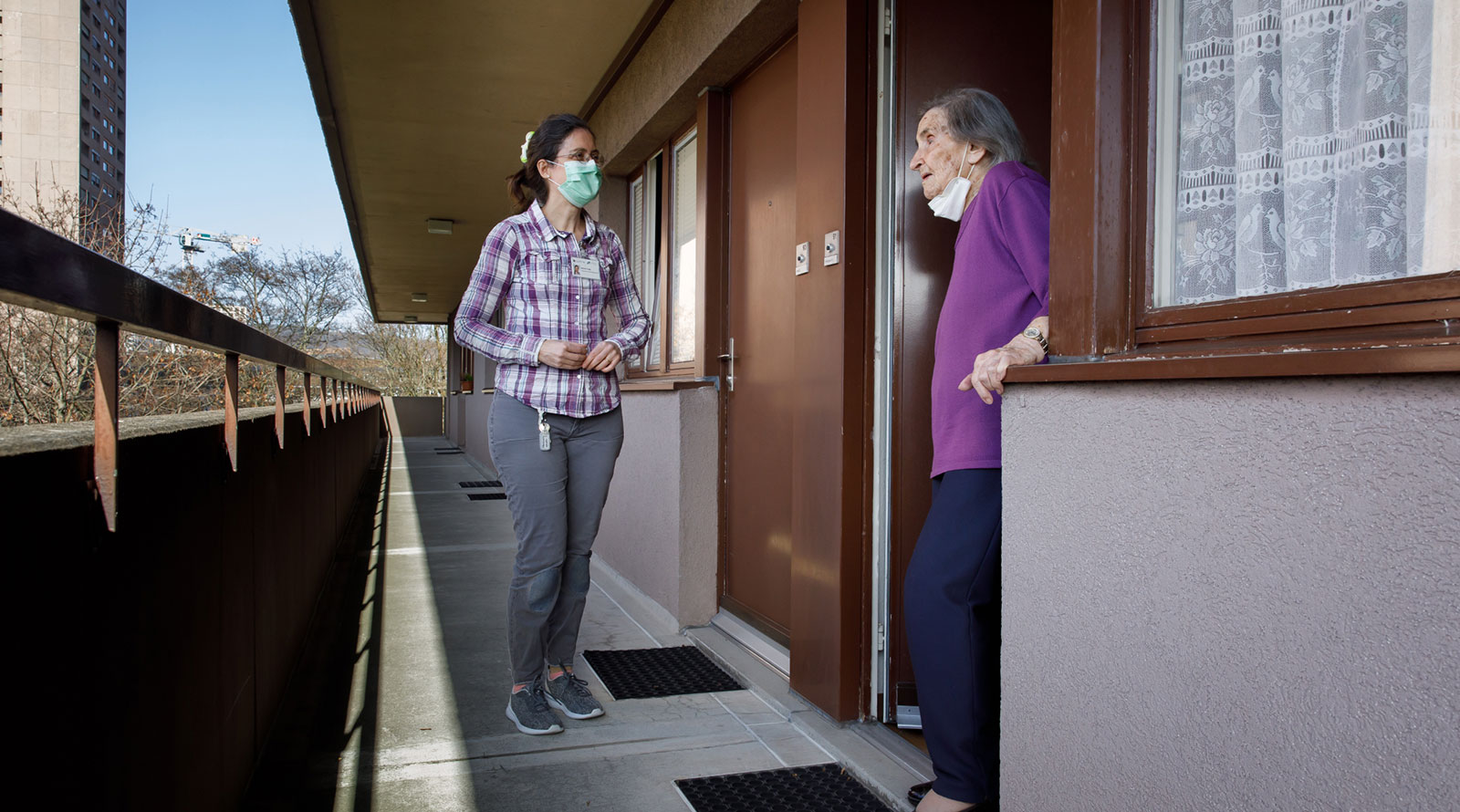 «Einfach mal klingeln und fragen, wie es geht»: Rachel Gnägi und Martina Horath gehörten zum Kümmerinnenteam. «Einfach mal klingeln und fragen, wie es geht»: Rachel Gnägi und Martina Horath gehörten zum Kümmerinnenteam.