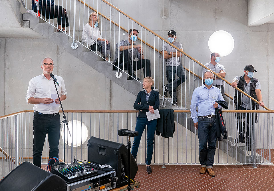 Eindrücke vom Eröffnungsfest der Siedlung Helen Keller Eindrücke vom Eröffnungsfest der Siedlung Helen Keller