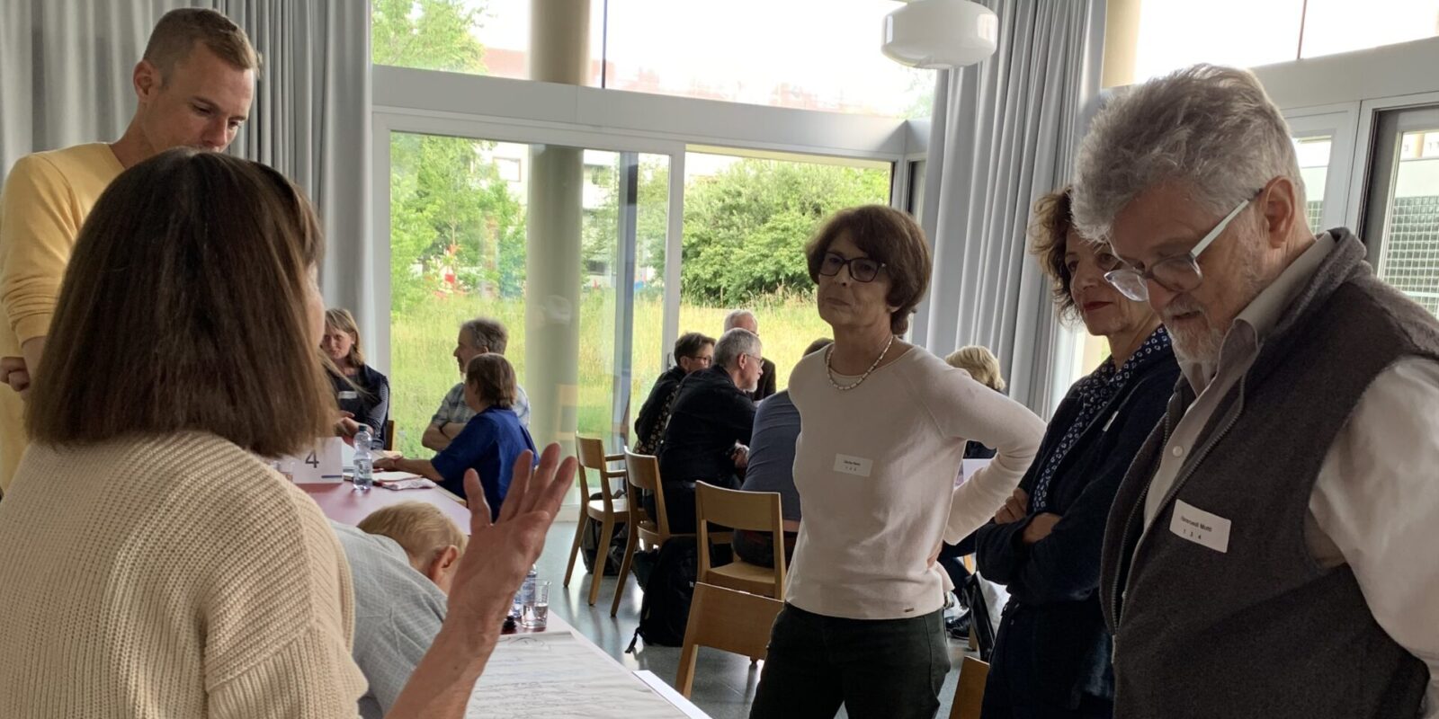 Echogruppe NZA Es entstanden angeregte Diskussionen in wechselnder Zusammensetzung.